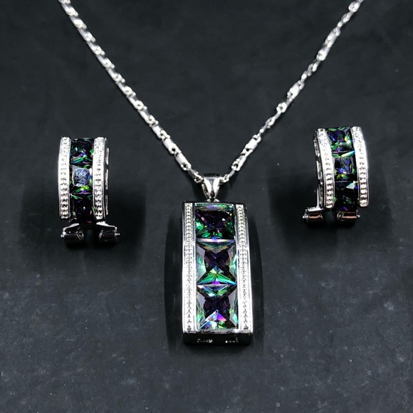 NWOT Silver tone Necklace & Earring Set - Picture 1 of 12